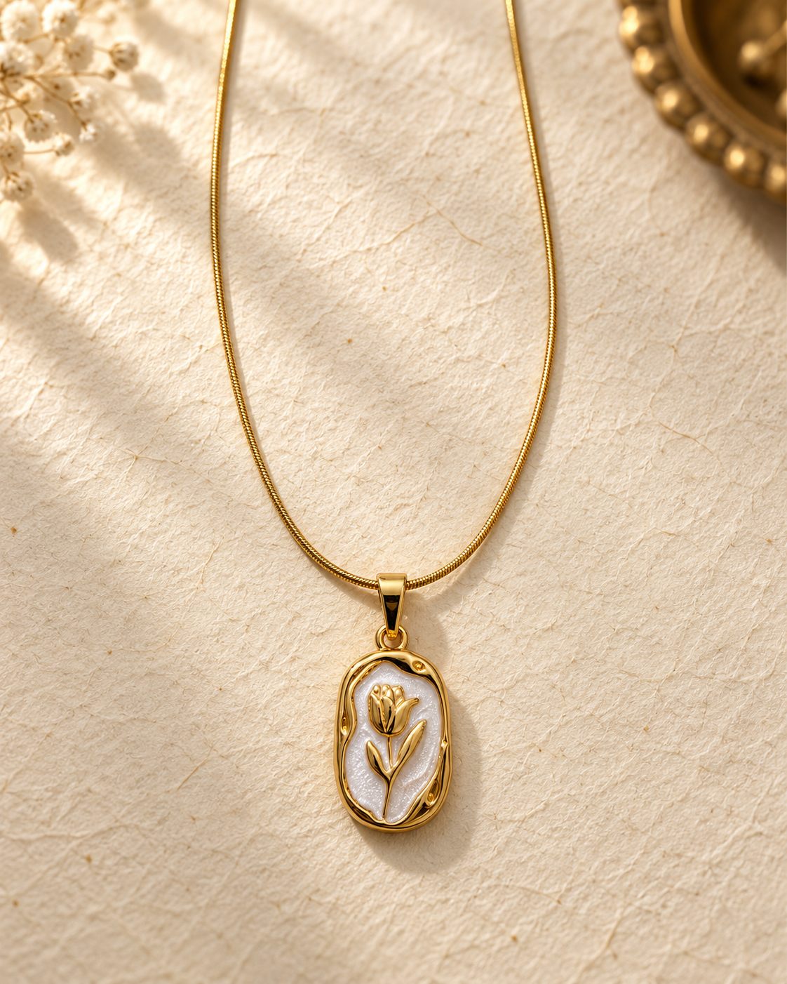 White Tulip Necklace
